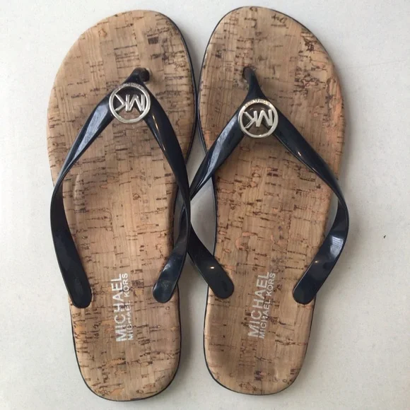 Michael Kors Jet Set Jelly Flip-Flop  Black and Tan Slippers - Picture 2 of 10